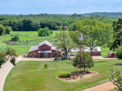 Winnsboro Texas 378 Acre Ranch 2 Homes, Workshop, Barns, Corralls - image 1