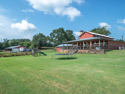 Winnsboro Texas 378 Acre Ranch 2 Homes, Workshop, Barns, Corralls - image 27
