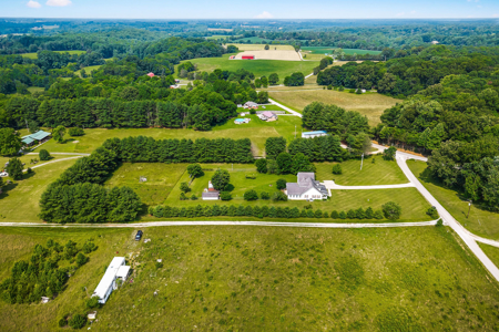 Charming Cape Cod-style home located in the desirable Rickman are - image 8