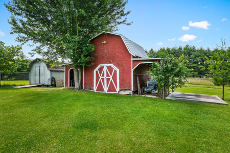 Charming Cape Cod-style home located in the desirable Rickman are - image 48