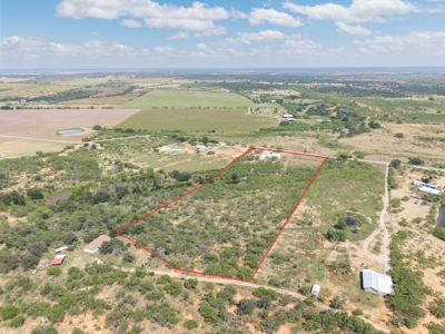 Charming Home on 10 Acres – 7600 CR 200, Brownwood - image 3