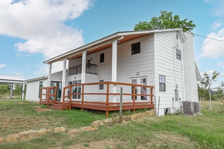 Charming Home on 10 Acres – 7600 CR 200, Brownwood - image 19