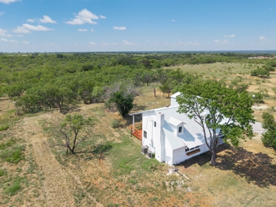 Charming Home on 10 Acres – 7600 CR 200, Brownwood - image 6