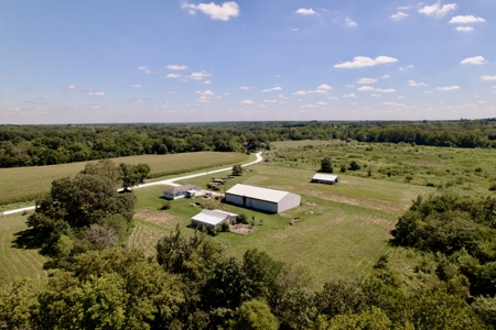 Country Home on 11 Acres for Sale in Caldwell County, MO - image 24