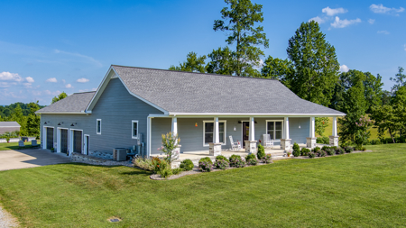 Discover Your Dream Lakefront Retreat in Byrdstown, TN - image 8