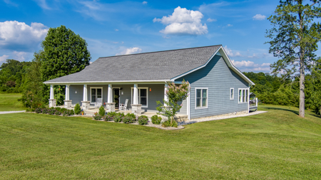 Discover Your Dream Lakefront Retreat in Byrdstown, TN - image 3