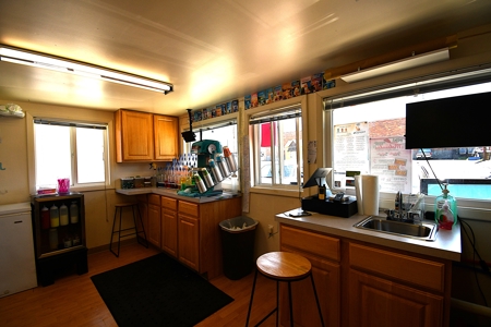 Turnkey Businesses for Sale in Glendive MT - image 11