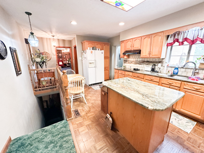 Country Home With Acreage For Sale in Salem, Missouri! - image 5