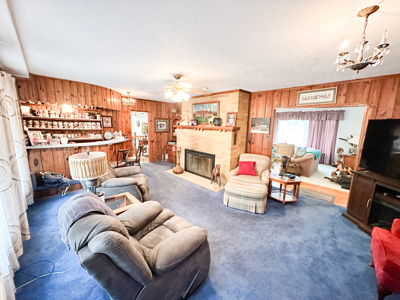Country Home With Acreage For Sale in Salem, Missouri! - image 10