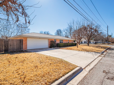 Home For Sale in Brownwood, TX - image 25