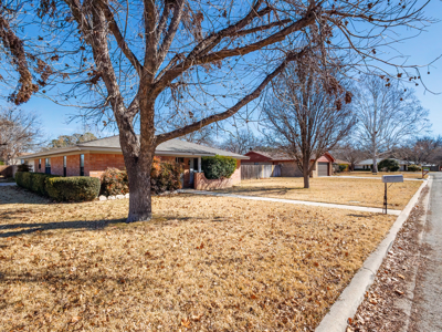 Home For Sale in Brownwood, TX - image 9