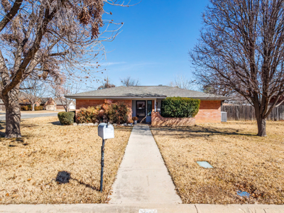 Home For Sale in Brownwood, TX - image 8