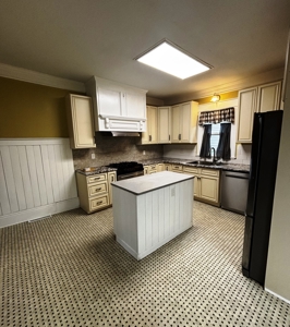 Beautifully Updated 2 Story Home for Sale in Chanute, KS - image 32