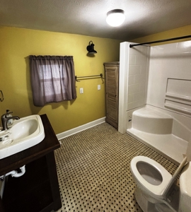 Beautifully Updated 2 Story Home for Sale in Chanute, KS - image 36