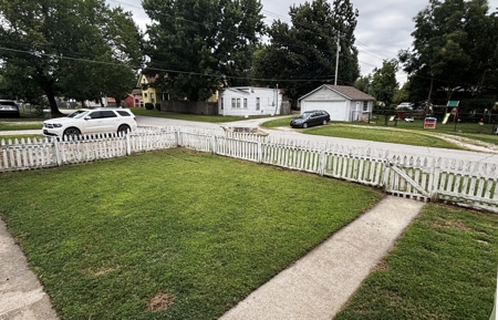 Beautifully Updated 2 Story Home for Sale in Chanute, KS - image 18