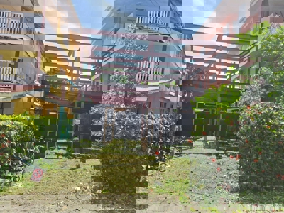 Prime 200m² Titled Lot for Sale in Growing Bocas del Toro Area - image 5