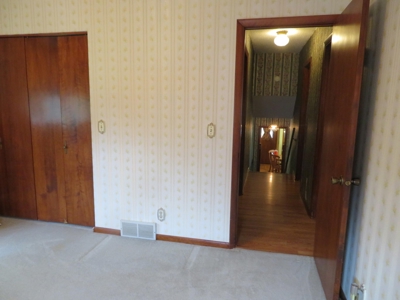 4 Bedroom Country Home for Sale in Missouri Valley, Iowa - image 15