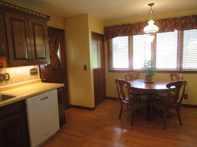 4 Bedroom Country Home for Sale in Missouri Valley, Iowa - image 5