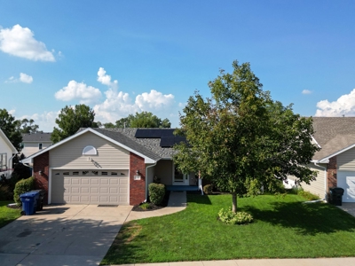 Move-in-Ready, Home in Town for Sale in Blair, Nebraska - image 1