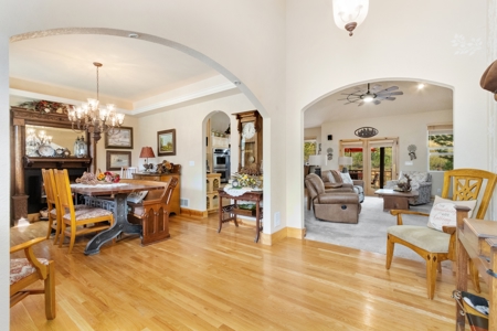 Mountain Property on 6.13 Acres with an Immense Workshop/Garage - image 4