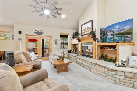 Mountain Property on 6.13 Acres with an Immense Workshop/Garage - image 6