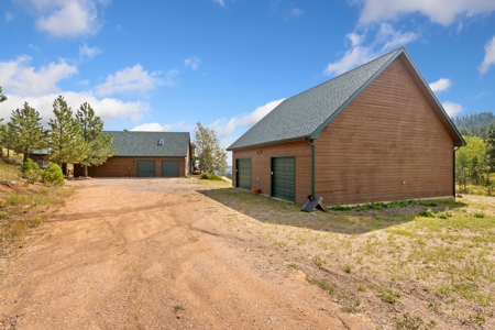 Mountain Property on 6.13 Acres with an Immense Workshop/Garage - image 2