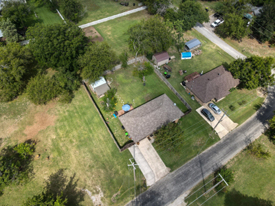 Home for Sale in Pilot Point TX – Shop, RV Parking, Near Square - image 18