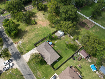 Home for Sale in Pilot Point TX – Shop, RV Parking, Near Square - image 19