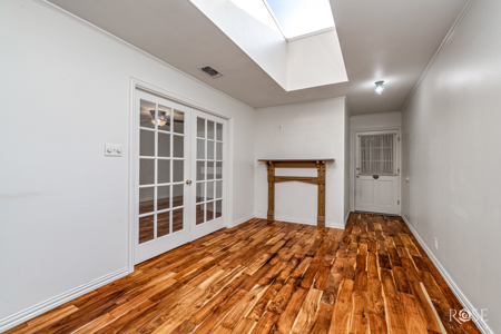 Queens Court Sonora TX Townhouse with Bonus Den & 2-Car Garag - image 14