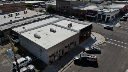 Eastern Oregon Broadway Avenue Commercial Building - image 14