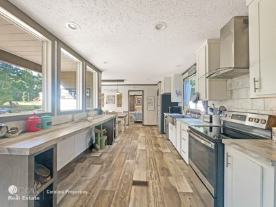 Home and 16 Acres For Sale in Reidsville NC - image 2