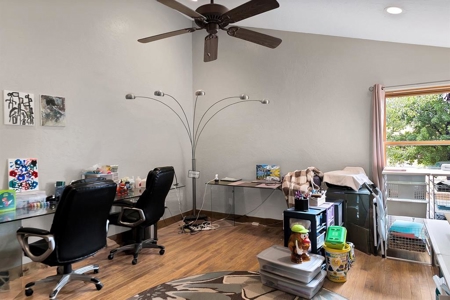 Welcome Home to this stunning 4 Bedroom Mountain Modern Retreat - image 32