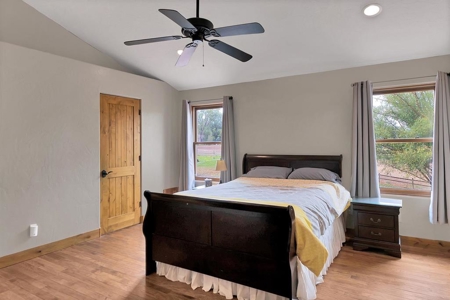 Welcome Home to this stunning 4 Bedroom Mountain Modern Retreat - image 26