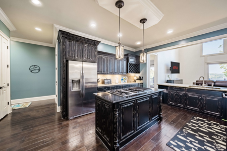 Luxury Water View Home For Sale In Tn With Boat Slips - image 14