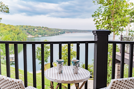 Luxury Water View Home For Sale In Tn With Boat Slips - image 19