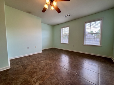 Searcy, AR Home For Sale on Corner Lot - image 14