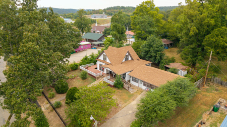 Vintage 1892 Home in Town in the Arkansas Ozarks - image 47