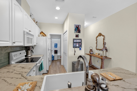 Condo in Suwannee, FL For Sale - image 24