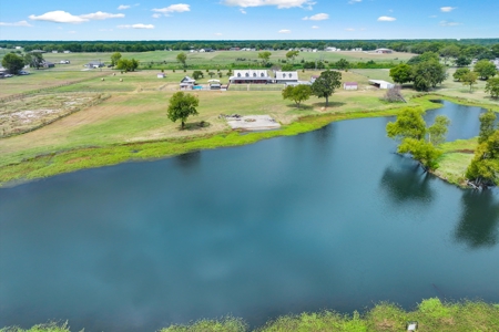 Stunning 29+ Acre Country Estate with Lake, Guest Quarters & Pool - image 45