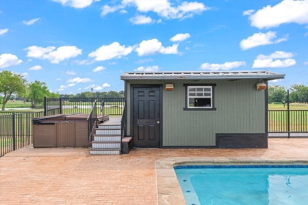 Stunning 29+ Acre Country Estate with Lake, Guest Quarters & Pool - image 33