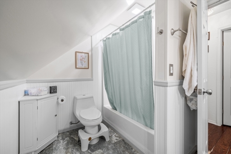 Stunning 29+ Acre Country Estate with Lake, Guest Quarters & Pool - image 30