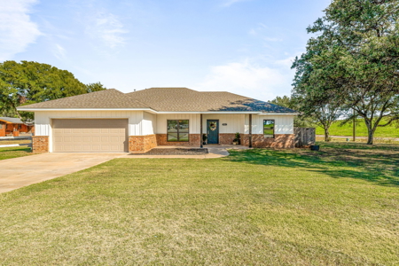 Move-In Ready 3-Bed, 2-Bath Home on Corner Lot in Iowa Park, TX - image 3
