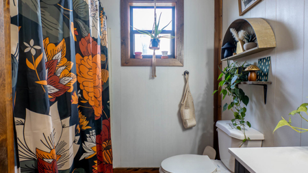 Home in Town near Spring River | Mammoth Spring, Arkansas - image 29