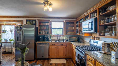 Home in Town near Spring River | Mammoth Spring, Arkansas - image 14