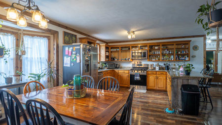 Home in Town near Spring River | Mammoth Spring, Arkansas - image 33