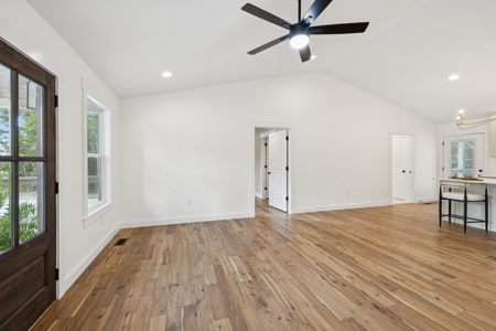 Country Home for Sale in Lewis County, Tennessee - image 13