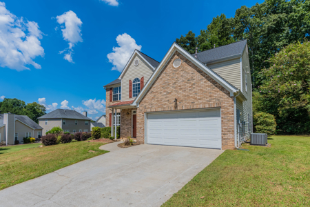 Newly Renovated Home Minutes from Lake Lanier/ Top Rated Schools! - image 18