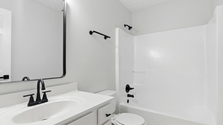 Newly Renovated Home Minutes from Lake Lanier/ Top Rated Schools! - image 43