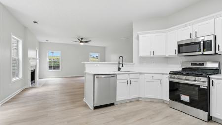 Newly Renovated Home Minutes from Lake Lanier/ Top Rated Schools! - image 22