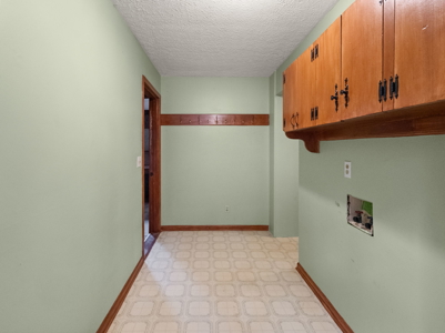 Multi-Property Auction with Home & 28.1 Acres in Warren Co. - image 14